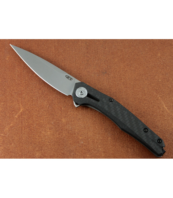 ZT 0707  The Perfect Balance Between Big and Small Knives - The