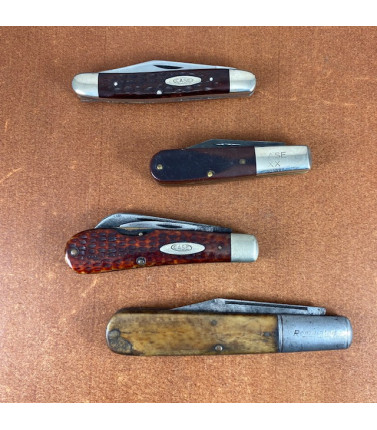 Lot of (4) Scab Knives