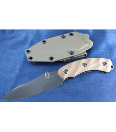 Jackal Black w/Desert Tan Hand