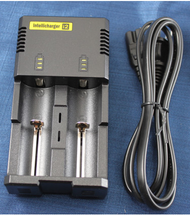 Nitecore i2 Intellicharger