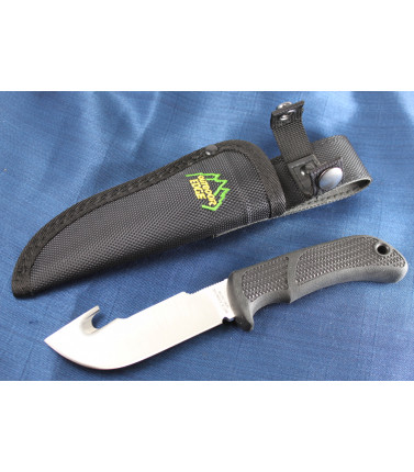 Trophy Skinner w/Nylon Sheath