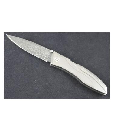 Omni Stratus Folder Pre-Owned