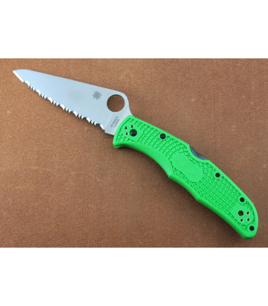 Pacific Salt 2 Green Serrated